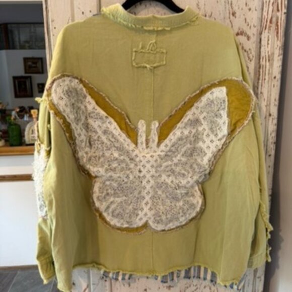 BLUE VELVET BUTTERLFY APPLIQUE SHACKET NWT - Picture 7 of 11